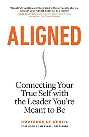 Cover of the book 'Aligned, connecting your true self with the leader you're meant to be'. This book helped me a lot to discover my personal WHY.